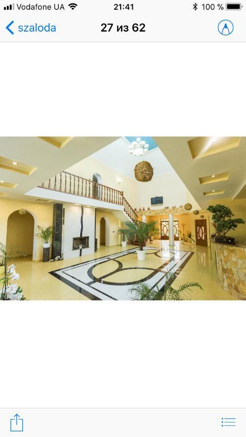Sunrise Boutique Hotel Berehove  Bagian luar foto