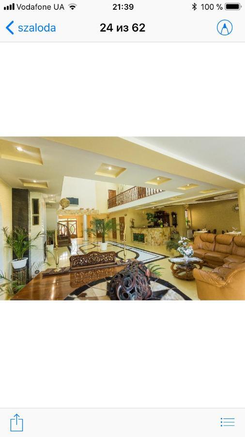 Sunrise Boutique Hotel Berehove  Bagian luar foto